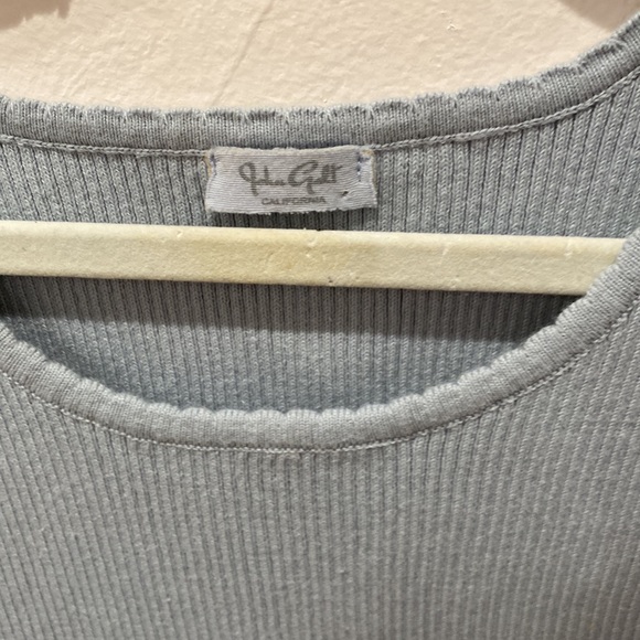 john galt tank top 🫐 says small but fits medium or large! - Picture 3 of 3